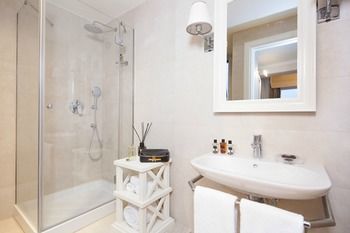 La Maladrina & Appartement